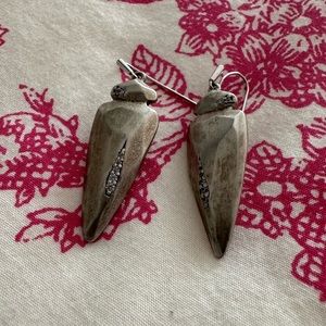 Kendra Scott Silver Arrowhead Earrings